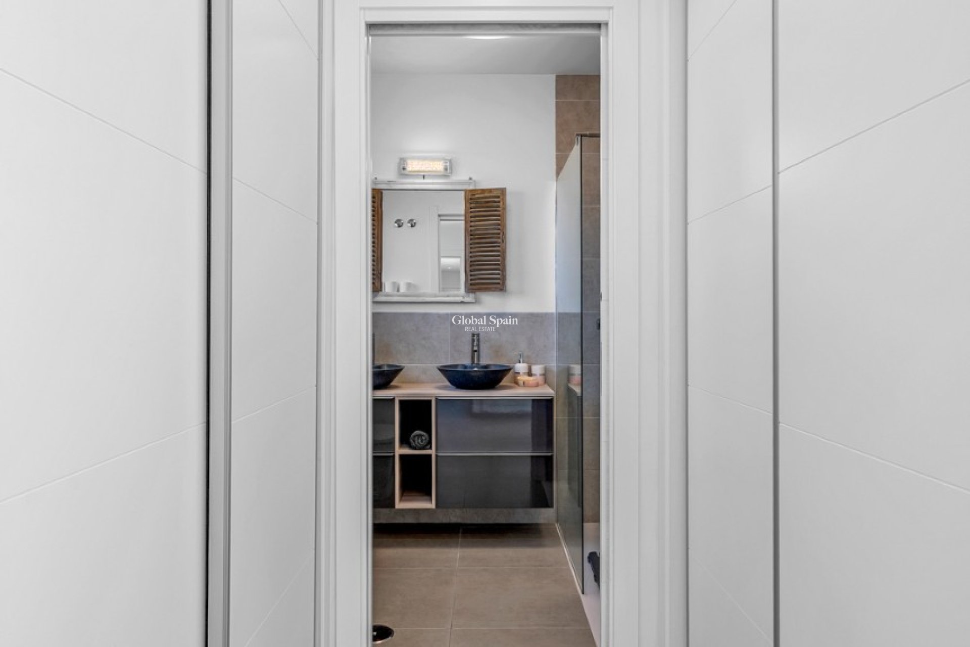 Resale - VILLA -
CALASPARRA - Inland