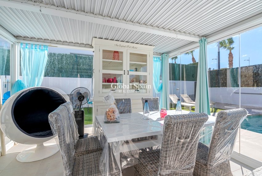 Resale - VILLA -
CALASPARRA - Inland