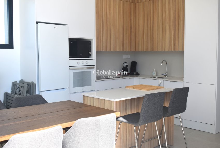 Resale - VILLA -
CALASPARRA - Inland