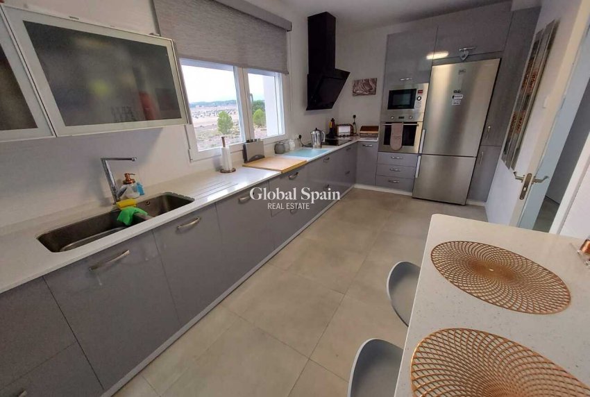 Resale - VILLA -
CALASPARRA - Inland