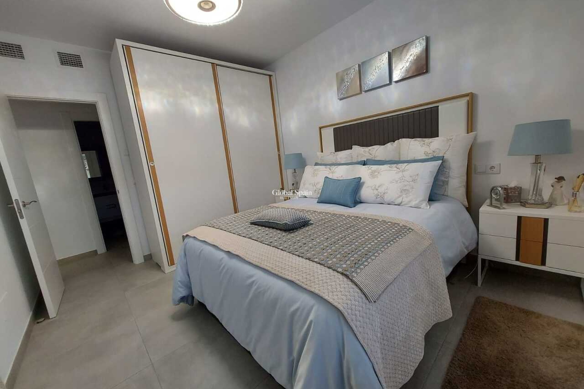 Resale - VILLA -
CALASPARRA - Inland