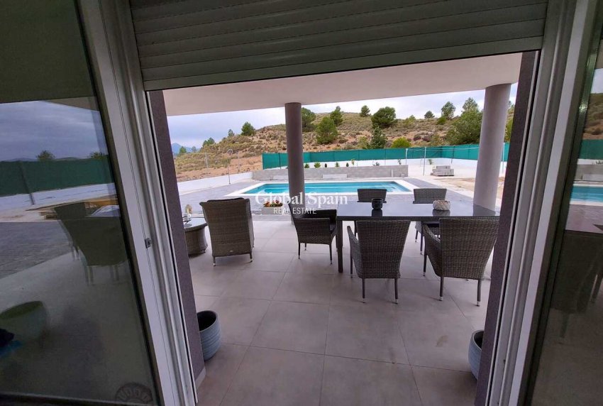 Resale - VILLA -
CALASPARRA - Inland