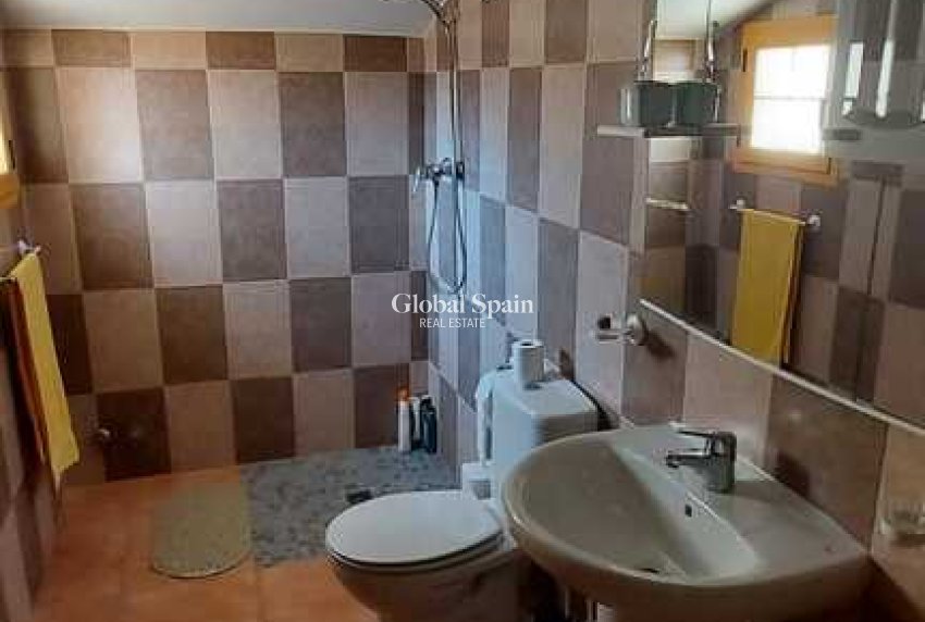 Resale - VILLA -
CALASPARRA - Inland