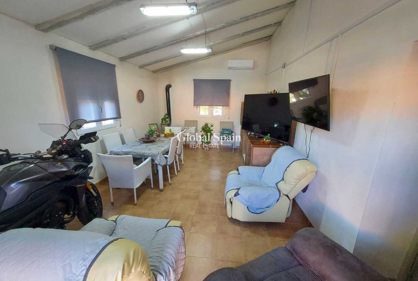 Resale - VILLA -
CALASPARRA - Inland