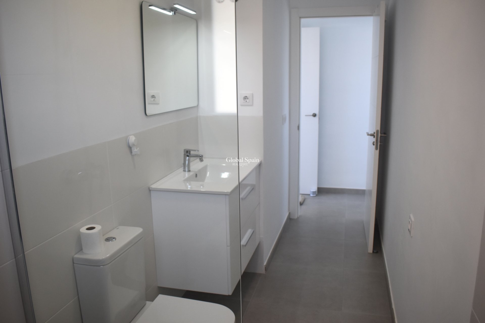 Resale - VILLA -
CALASPARRA - Inland