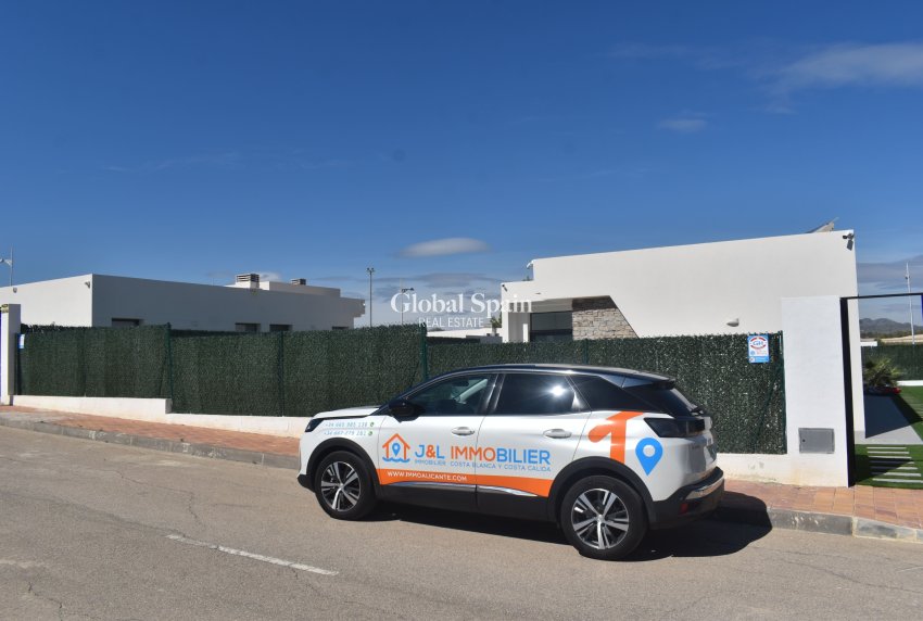 Resale - VILLA -
CALASPARRA - Inland