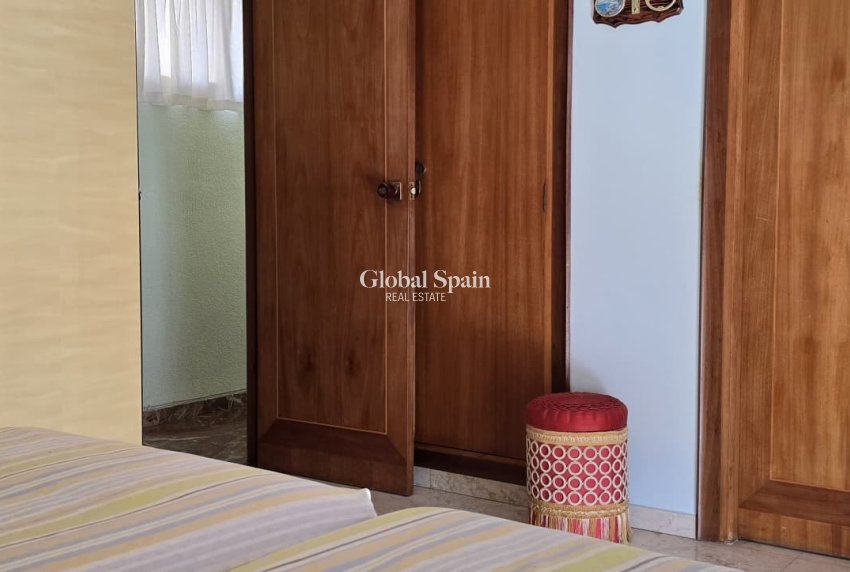 Resale - VILLA -
CALLOSA D'EN SARRIÀ - Callosa De Ensarrià