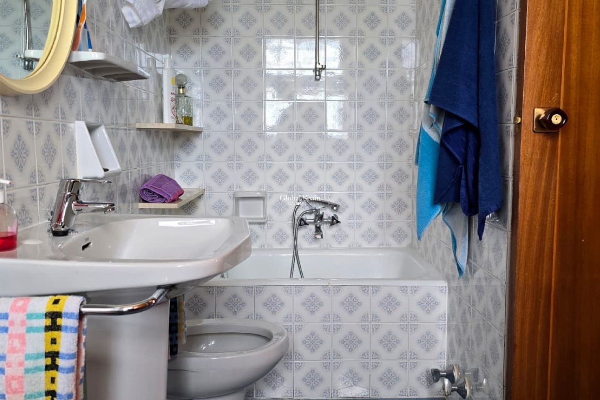 Resale - VILLA -
CALLOSA D'EN SARRIÀ - Callosa De Ensarrià