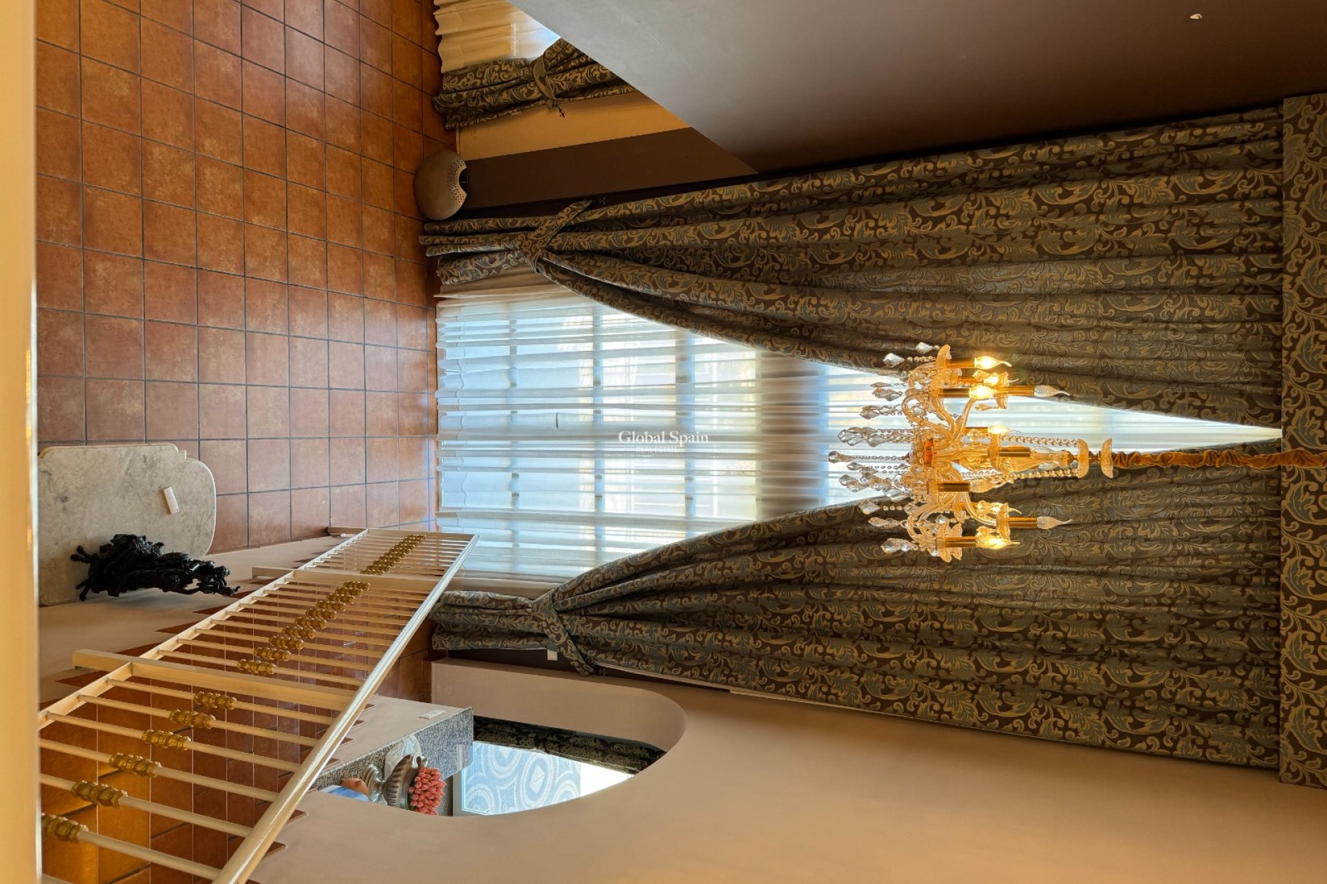 Resale - VILLA -
CALLOSA D'EN SARRIÀ - Callosa De Ensarrià
