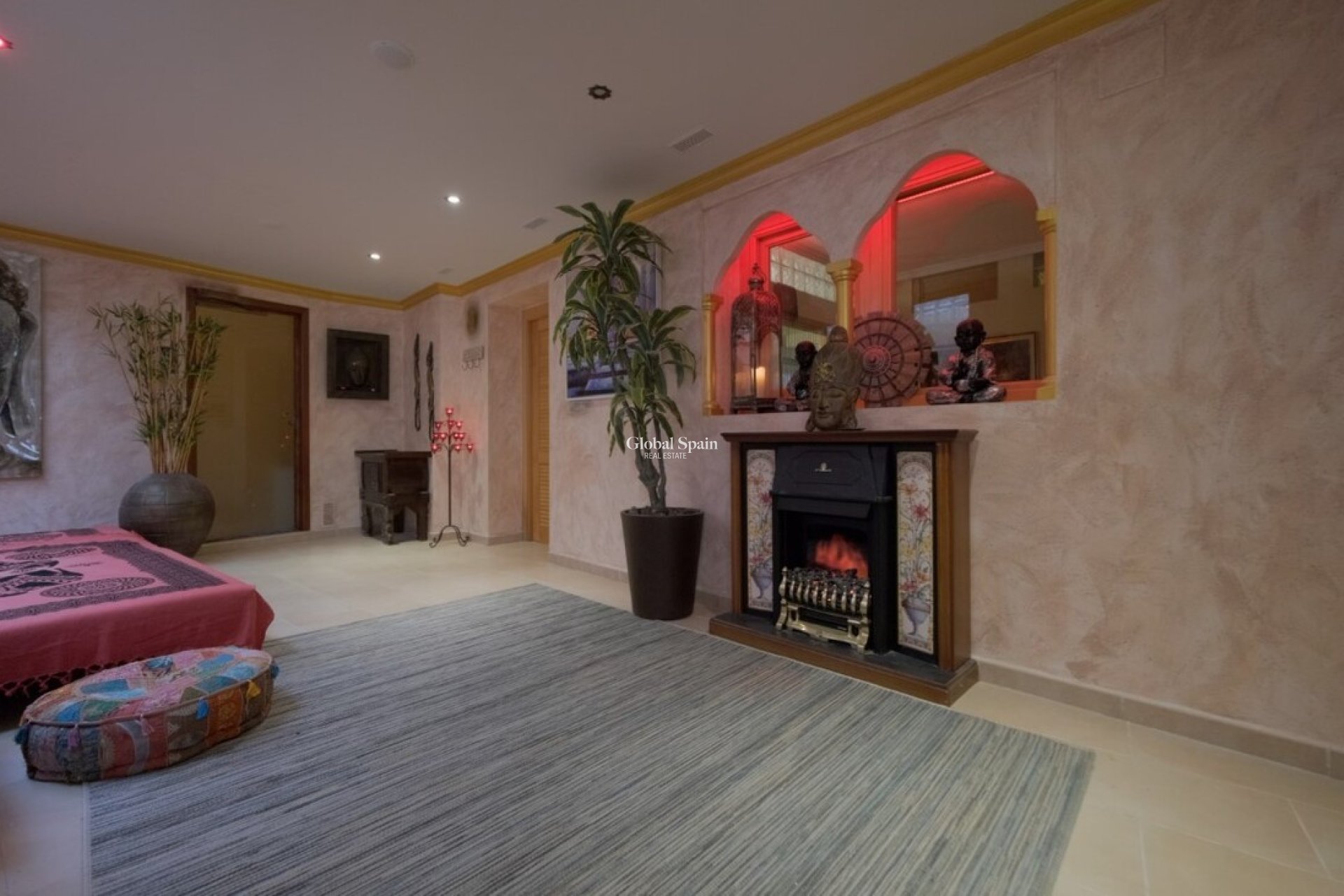 Resale - VILLA -
CALLOSA D'EN SARRIÀ - Costa Blanca