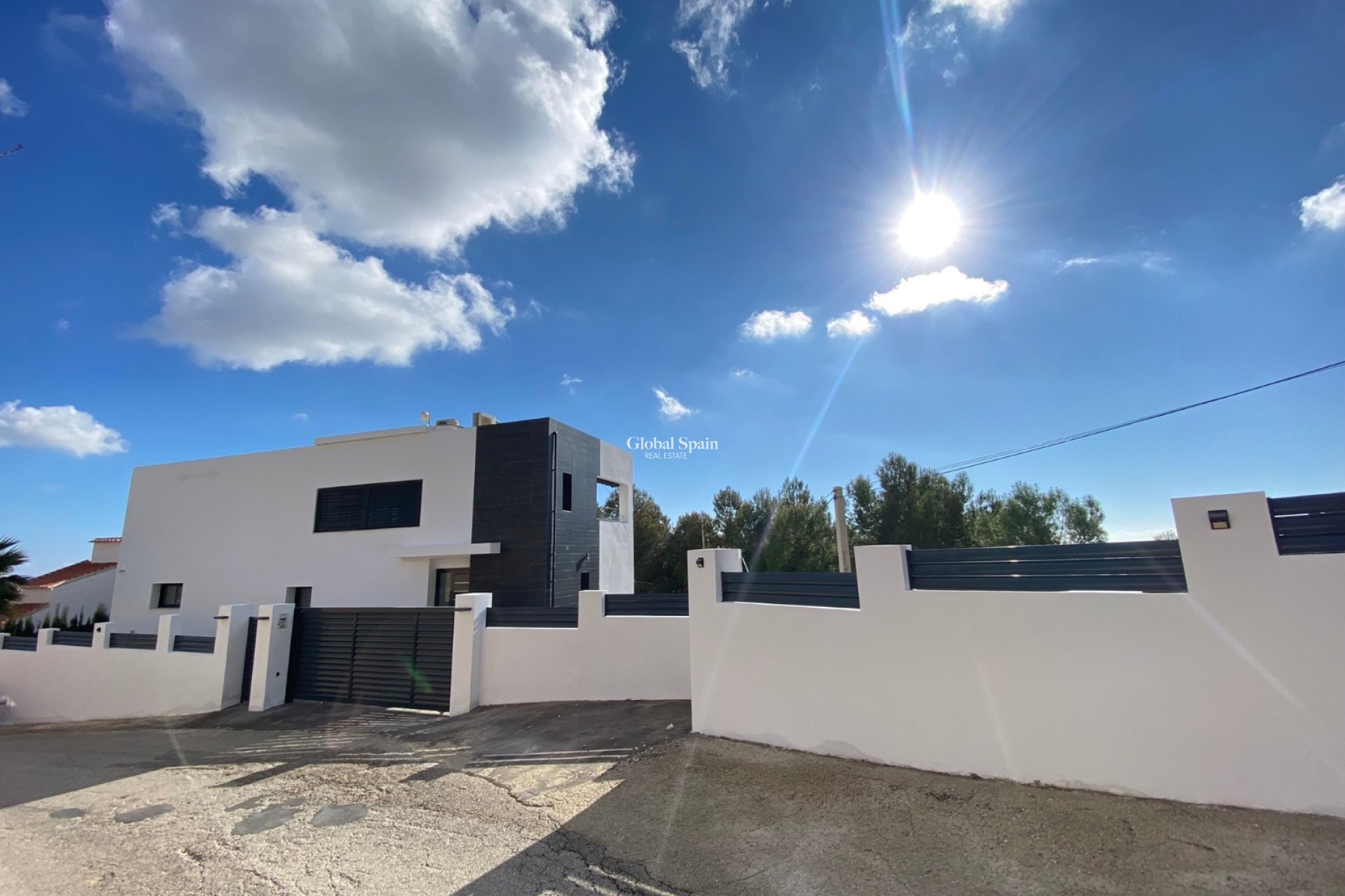 Resale - VILLA -
CALPE - Calpe urbanizaciones