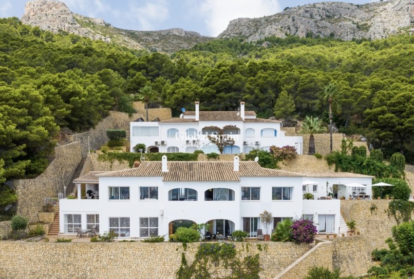 Resale - VILLA -
CALPE - Costa Blanca