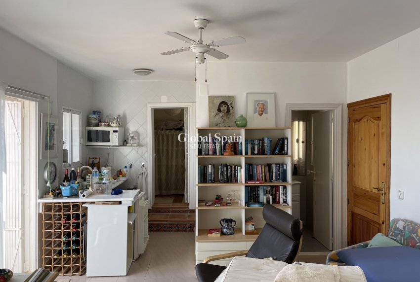 Resale - VILLA -
CALPE - Costa Blanca