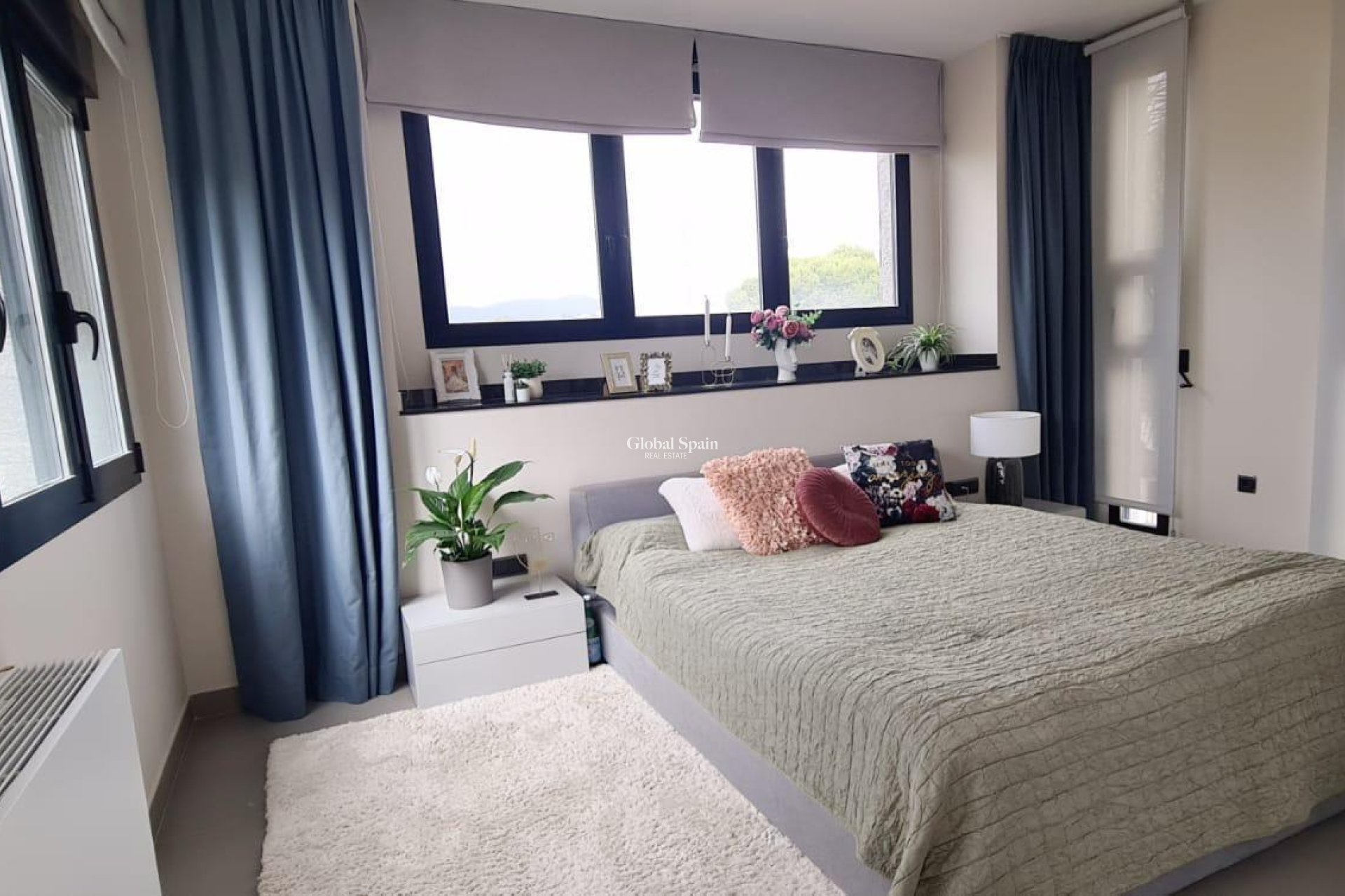 Resale - VILLA -
CALPE - Costa Blanca