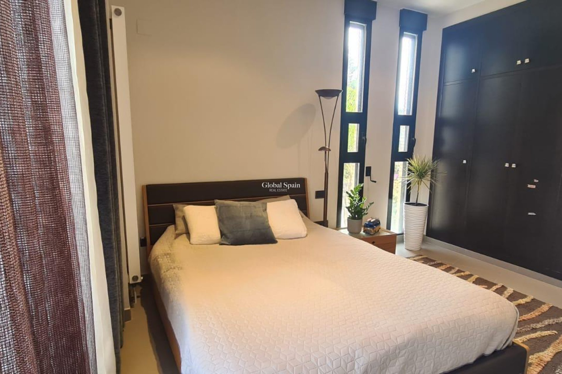 Resale - VILLA -
CALPE - Costa Blanca