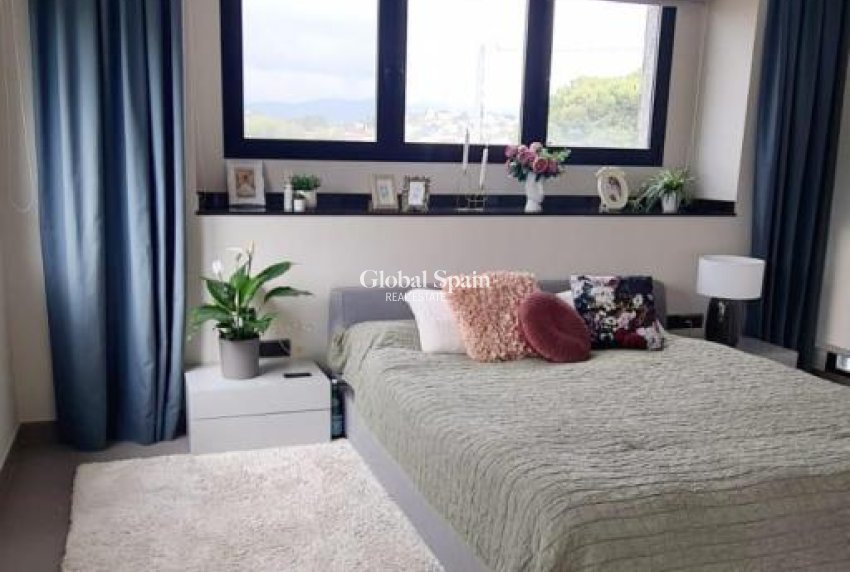 Resale - VILLA -
CALPE - Costa Blanca