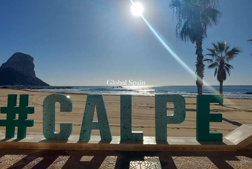 Resale - VILLA -
CALPE - Costa Blanca