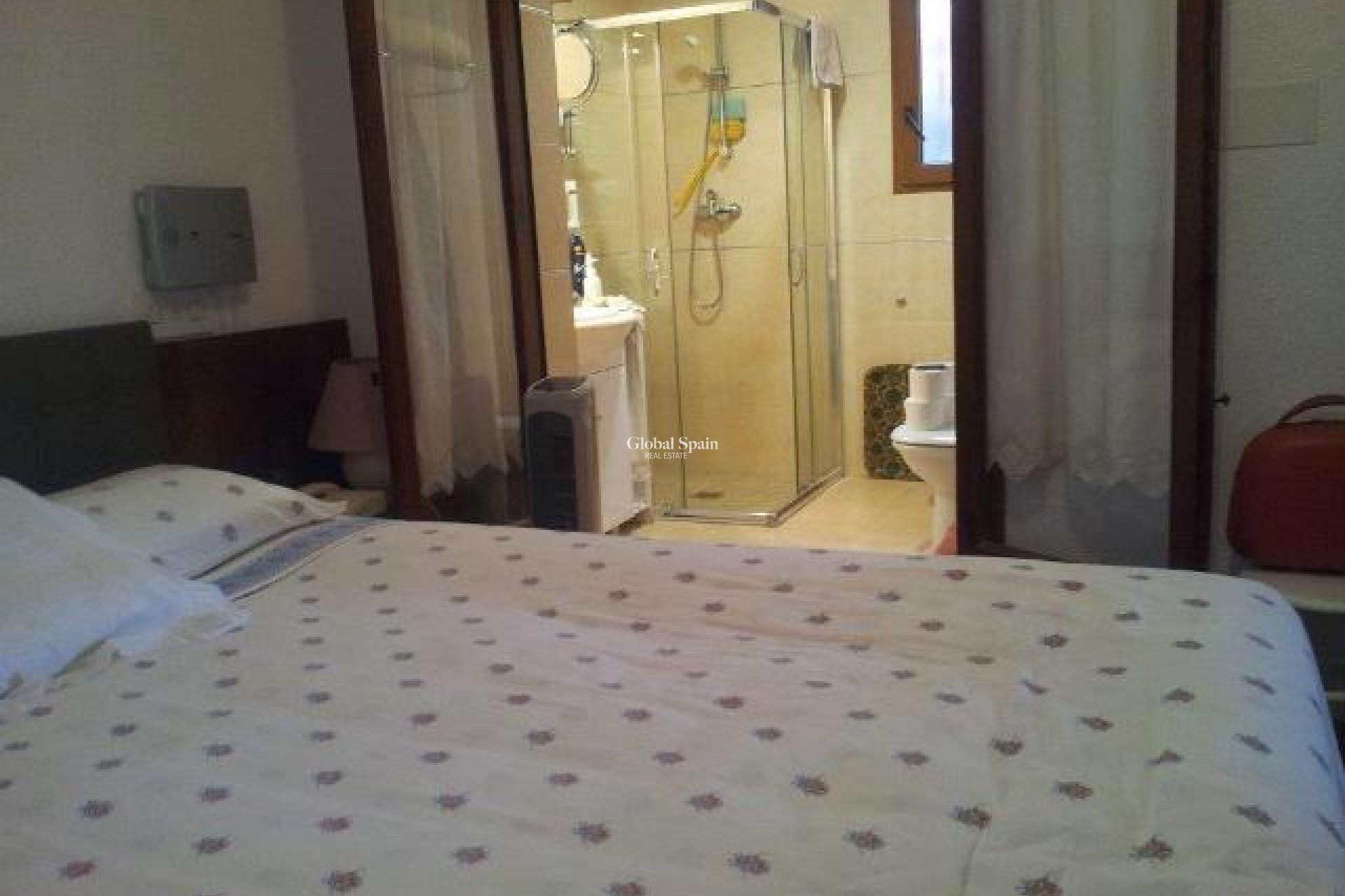 Resale - VILLA -
CAMPOAMOR - Costa Blanca