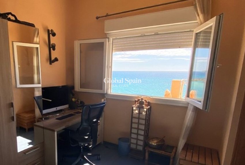 Resale - VILLA -
CAMPOAMOR - Costa Blanca