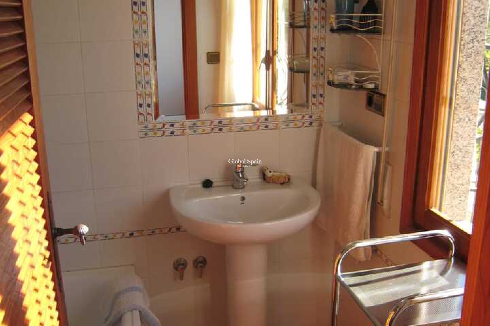 Resale - VILLA -
CAMPOAMOR - Costa Blanca