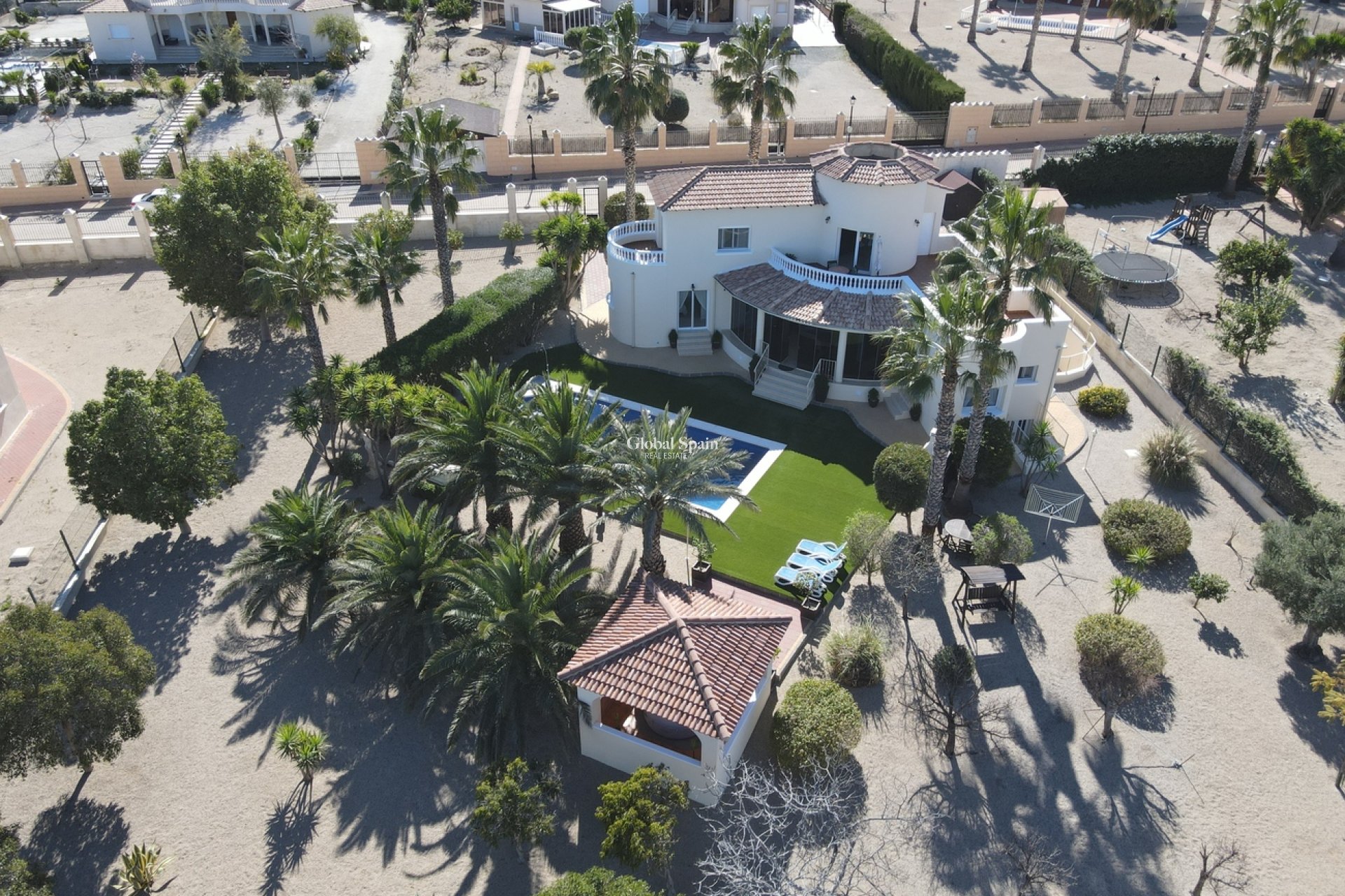 Resale - VILLA -
CAMPOS DEL RÍO - Campos del Rio