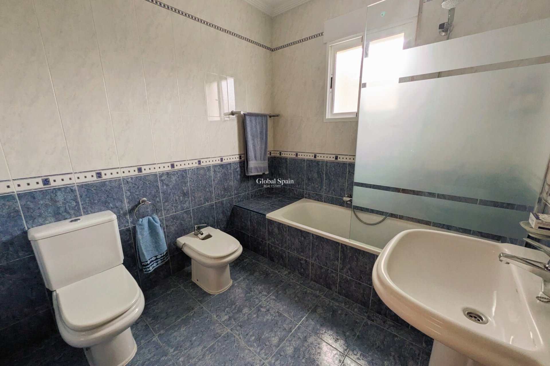 Resale - VILLA -
CAMPOS DEL RÍO - Campos del Rio