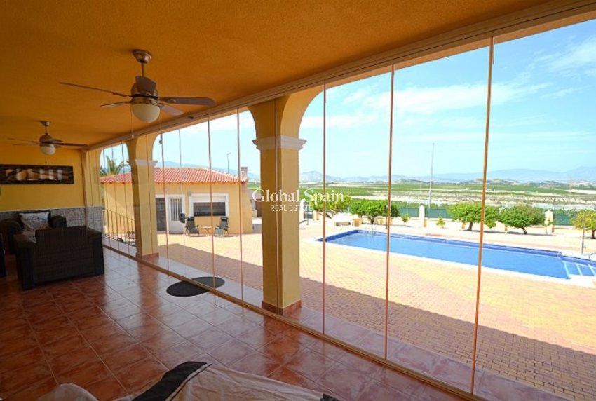 Resale - VILLA -
CAMPOS DEL RÍO - Inland