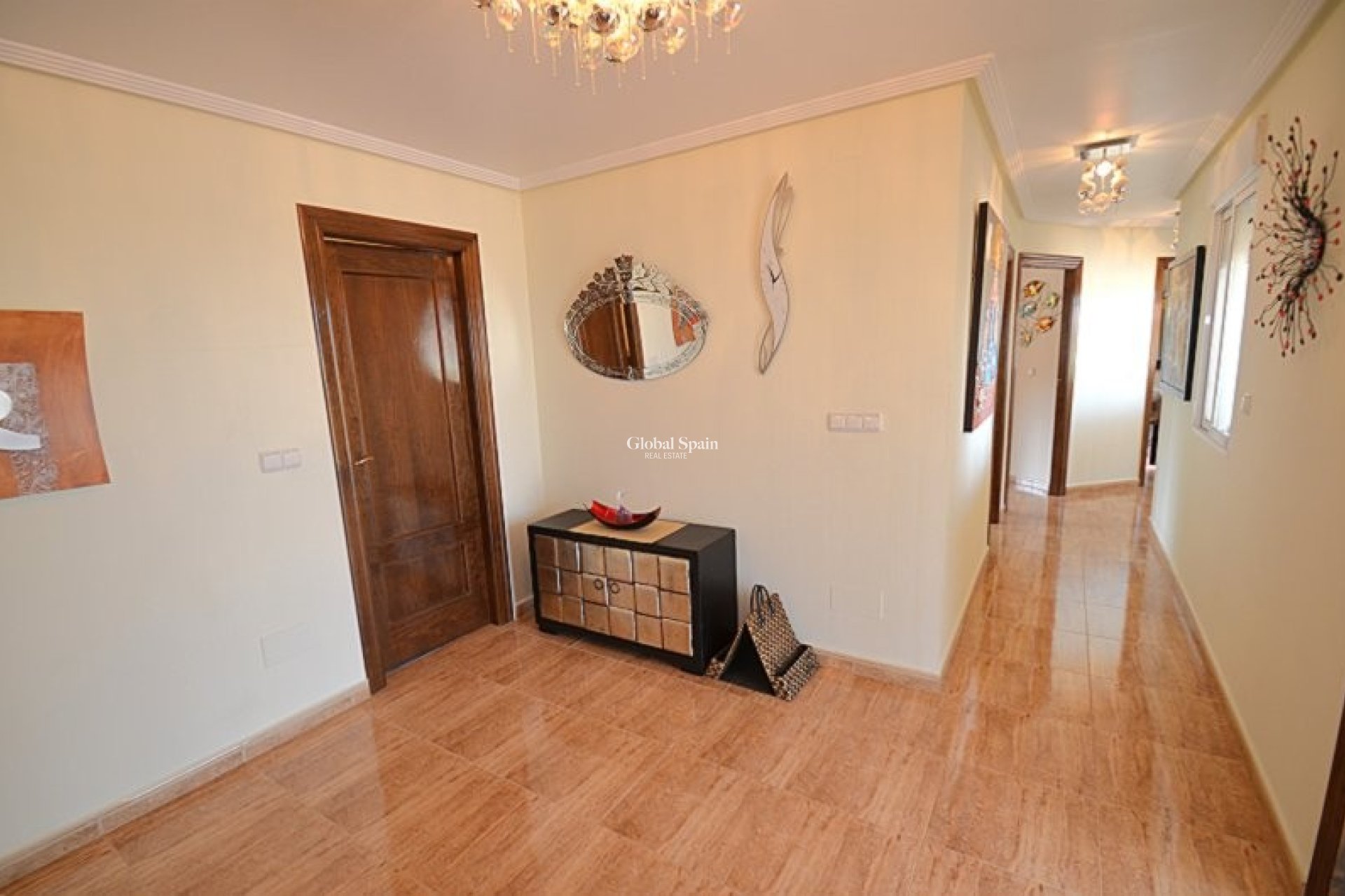 Resale - VILLA -
CAMPOS DEL RÍO - Inland