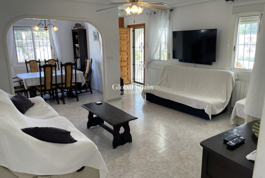 Resale - VILLA -
CAMPOSOL - Inland