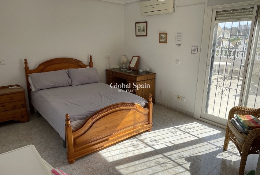 Resale - VILLA -
CAMPOSOL - Inland