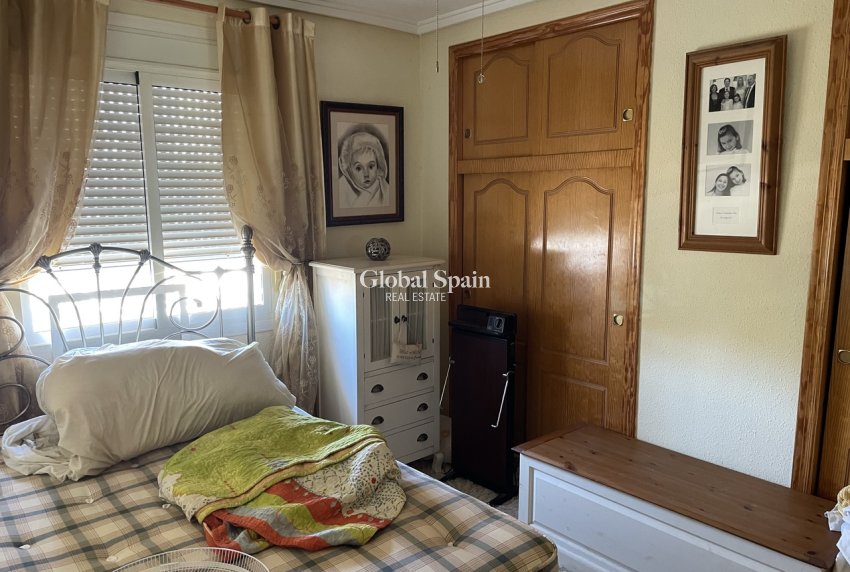 Resale - VILLA -
CAMPOSOL - Inland