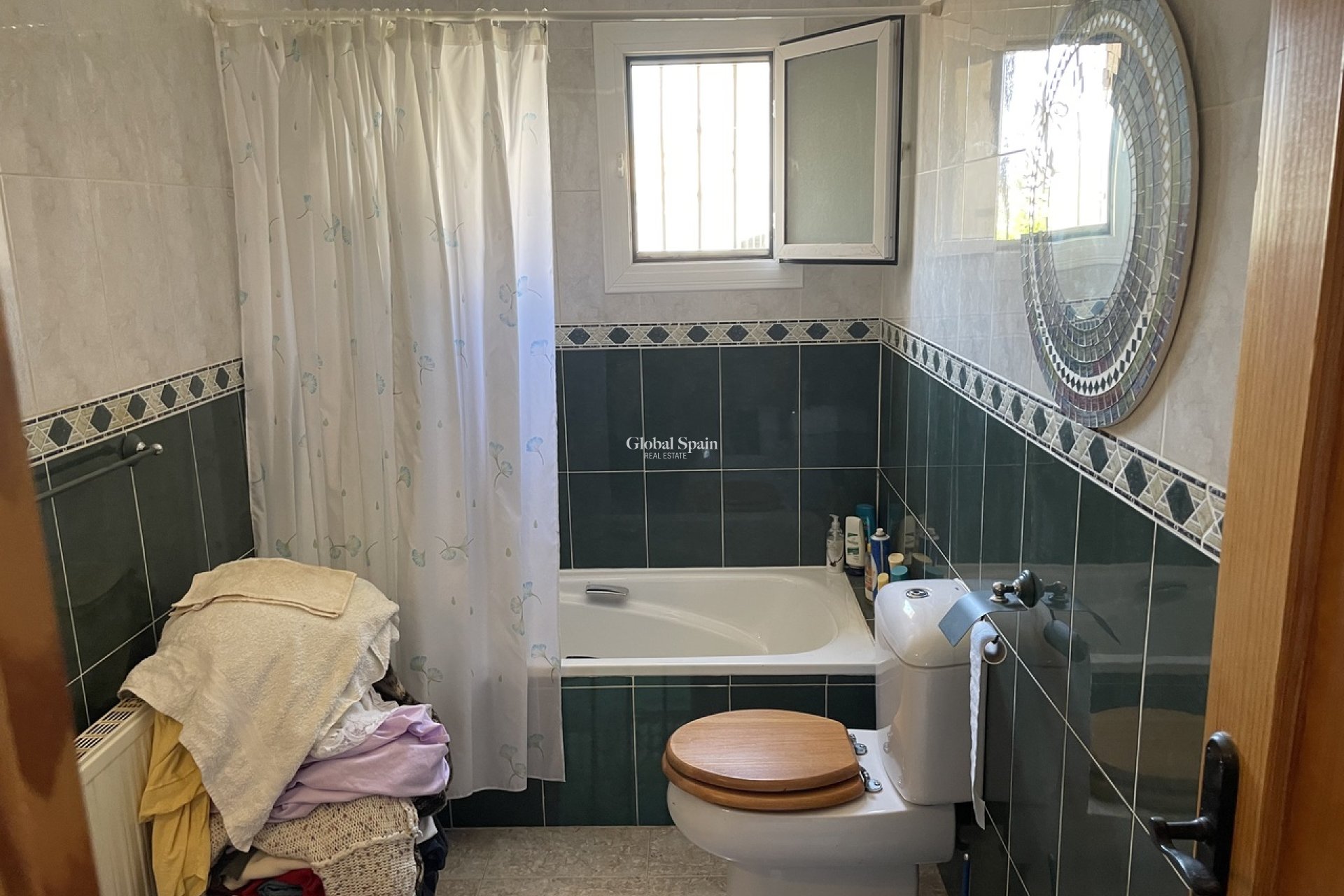 Resale - VILLA -
CAMPOSOL - Inland