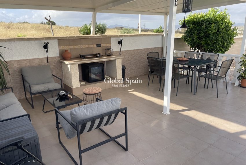 Resale - VILLA -
CAMPOSOL - Inland
