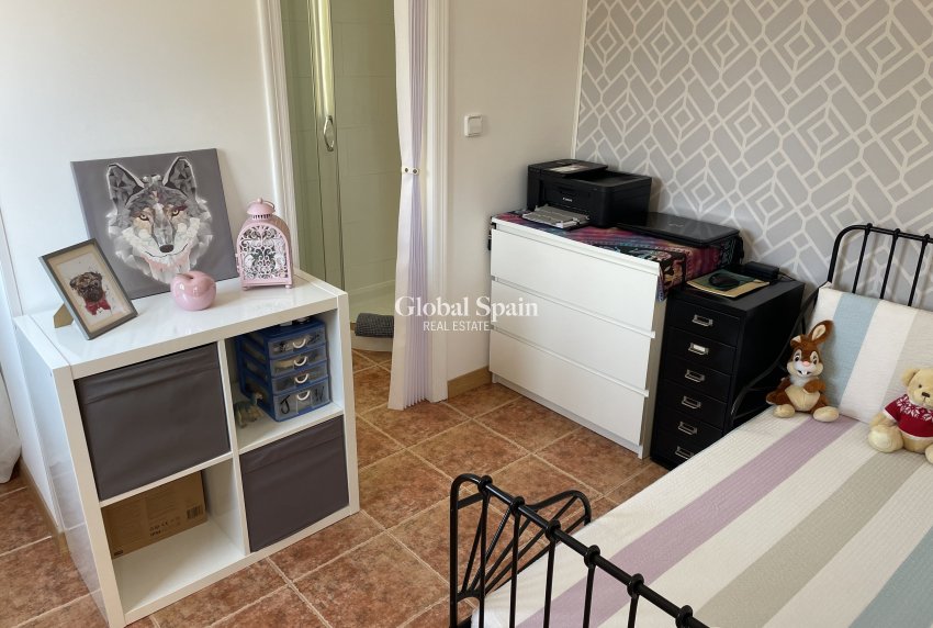 Resale - VILLA -
CAMPOSOL - Inland
