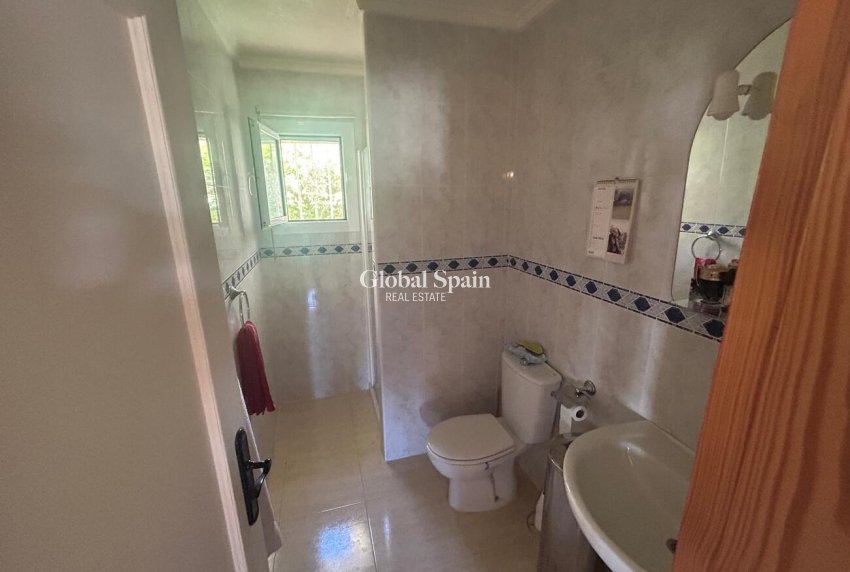 Resale - VILLA -
CAMPOSOL - Sector D