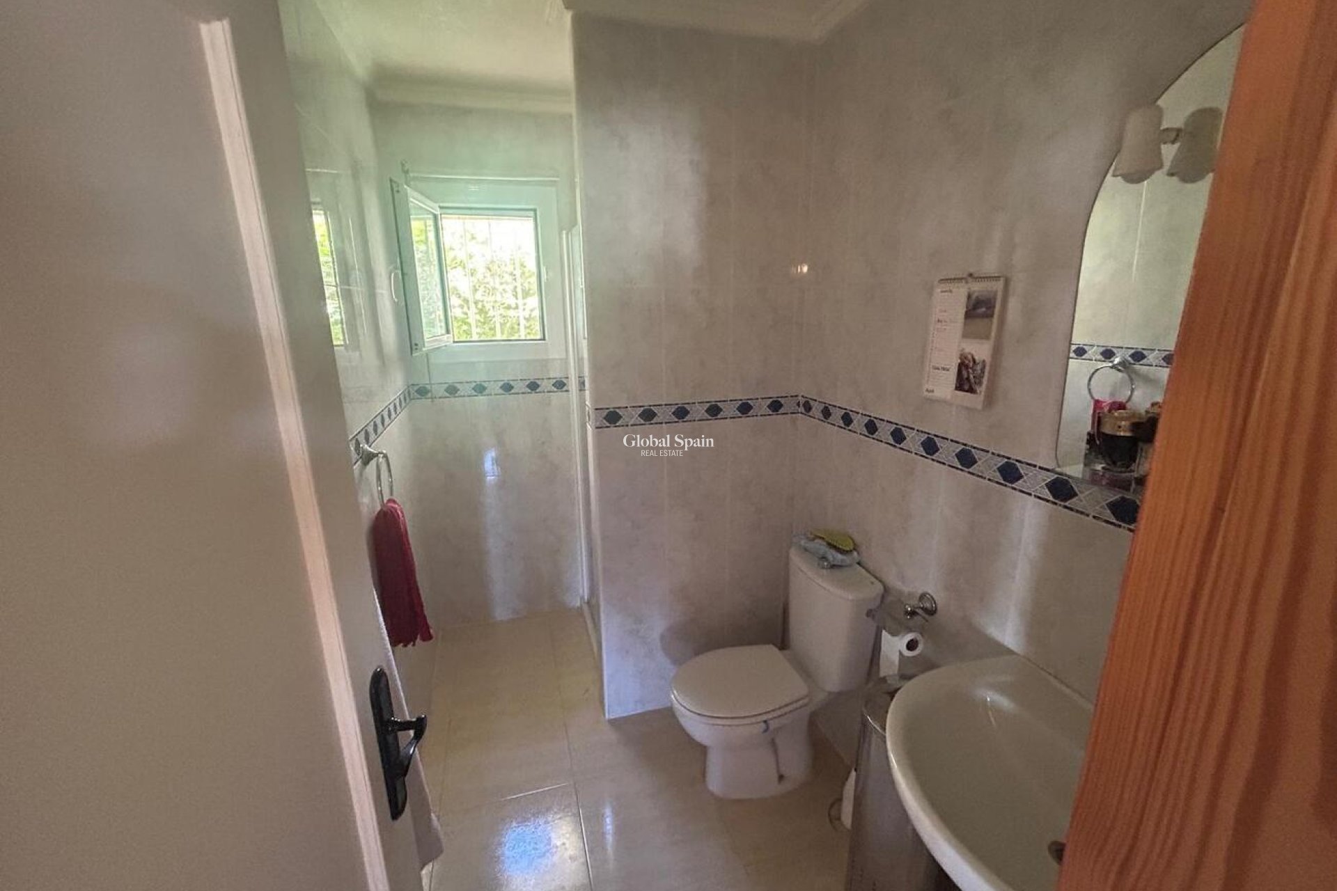 Resale - VILLA -
CAMPOSOL - Sector D