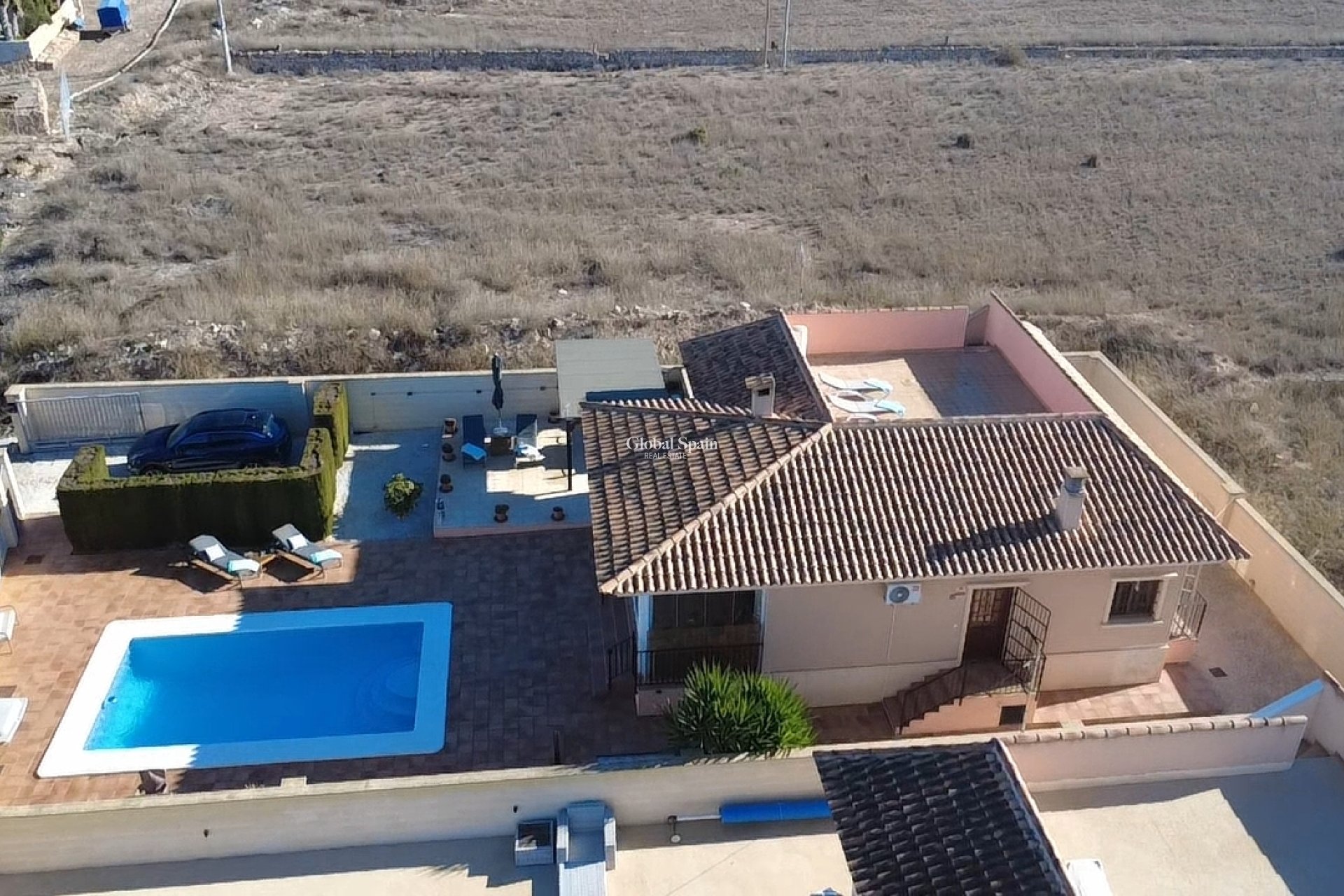 Resale - VILLA -
CAÑADA DEL TRIGO - Inland