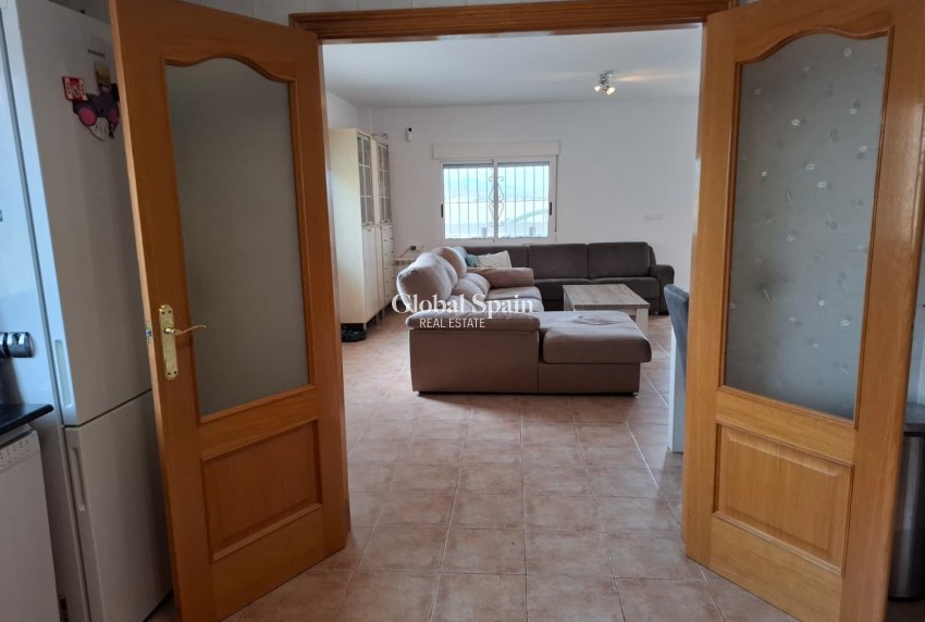 Resale - Villa -
Canada Del Trigo