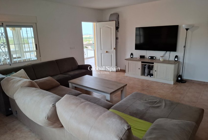 Resale - Villa -
Canada Del Trigo