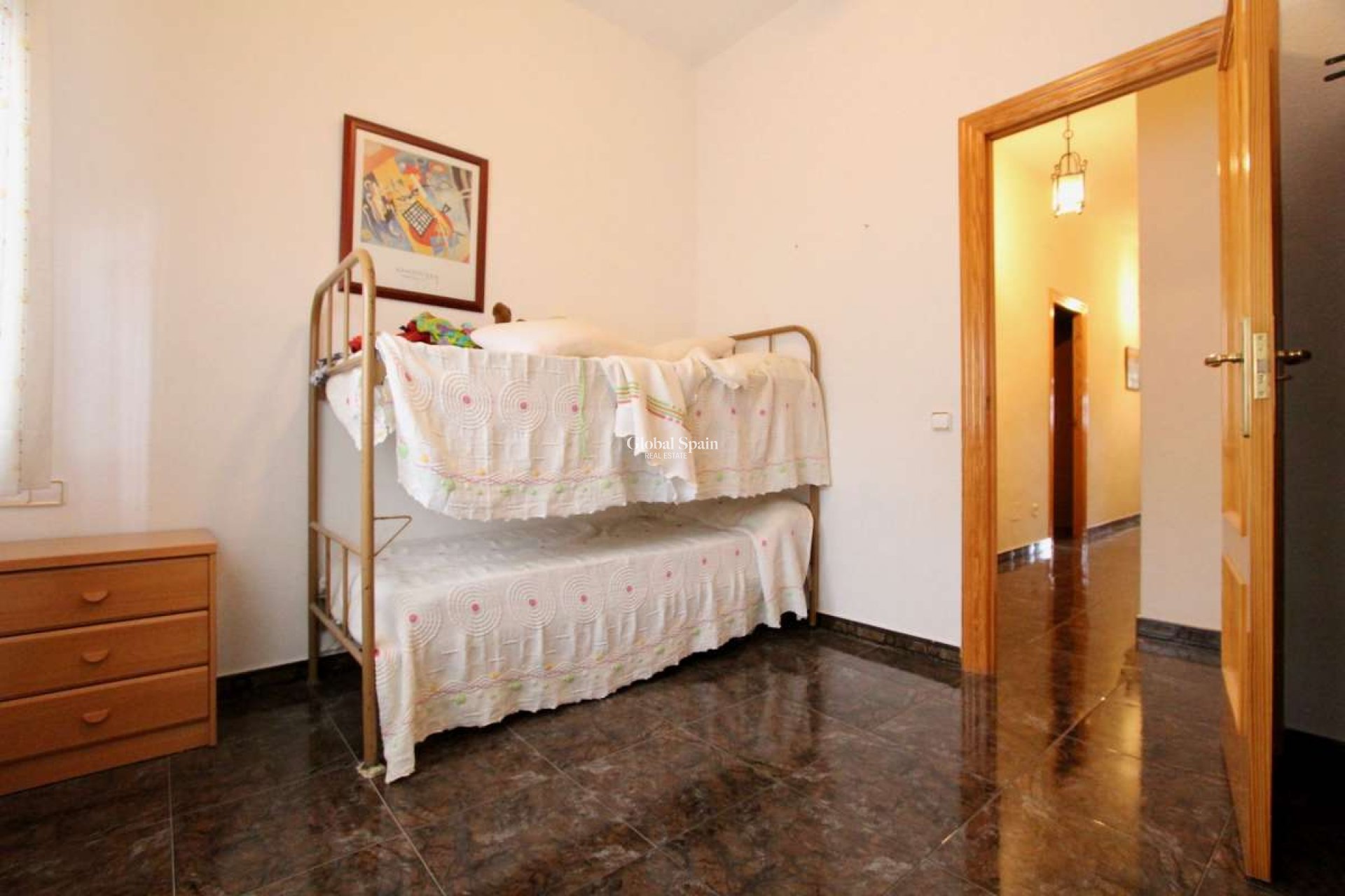 Resale - VILLA -
CAÑADAS DE SAN PEDRO - Inland