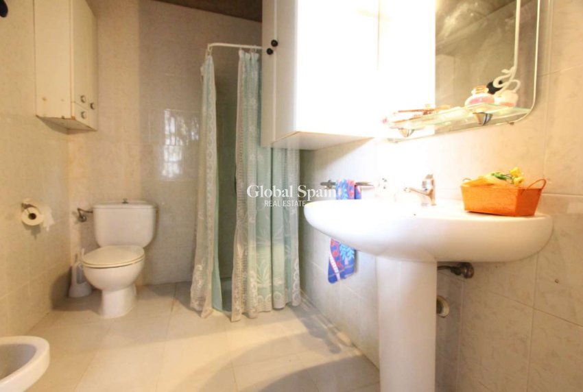 Resale - VILLA -
CAÑADAS DE SAN PEDRO - Inland