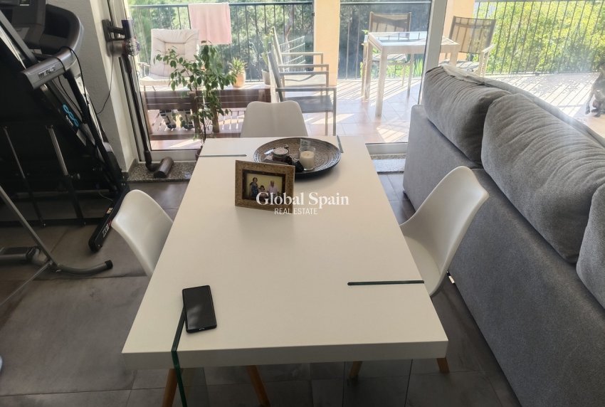 Resale - VILLA -
CAÑADAS DE SAN PEDRO - Inland