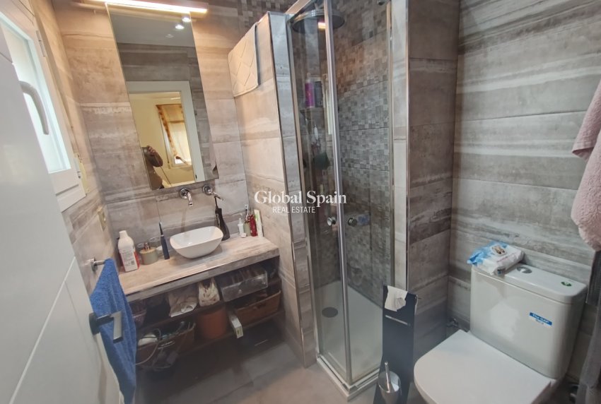 Resale - VILLA -
CAÑADAS DE SAN PEDRO - Inland