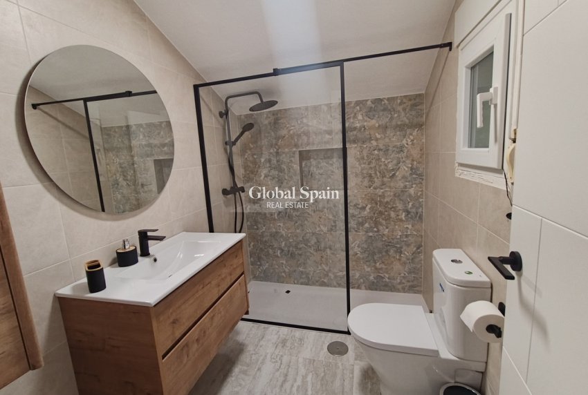 Resale - VILLA -
CAÑADAS DE SAN PEDRO - Inland