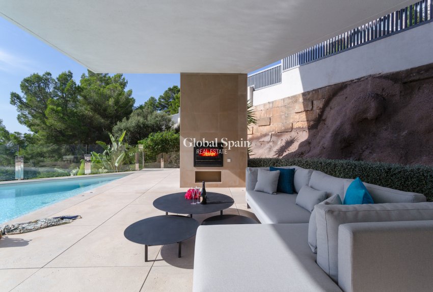 Resale - Villa -
Canyamel - optional location detail