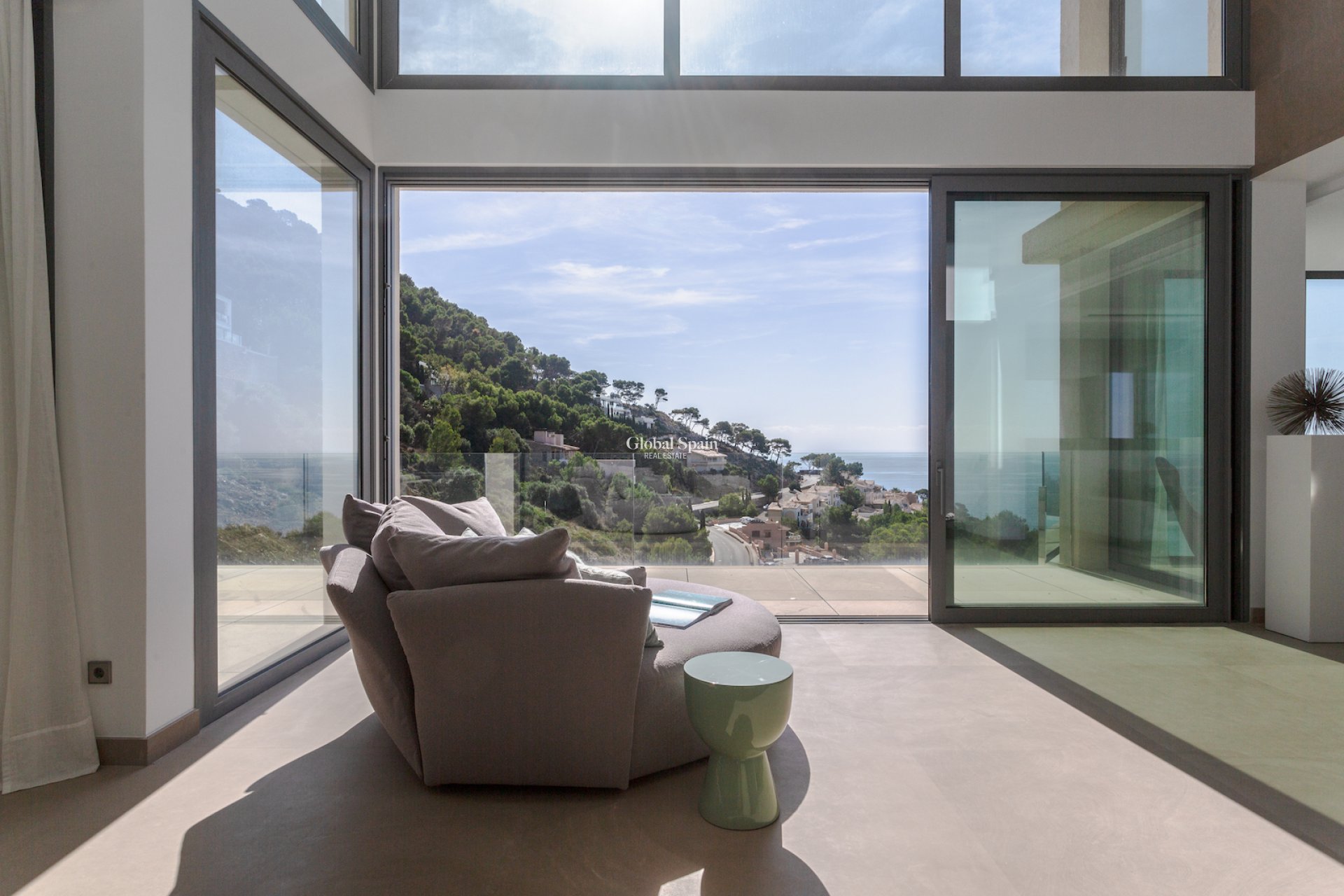 Resale - Villa -
Canyamel - optional location detail