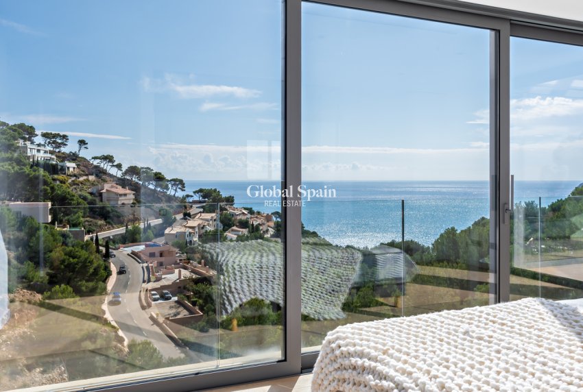 Resale - Villa -
Canyamel - optional location detail