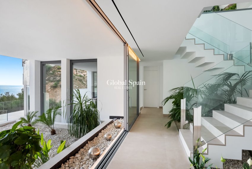 Resale - Villa -
Canyamel - optional location detail