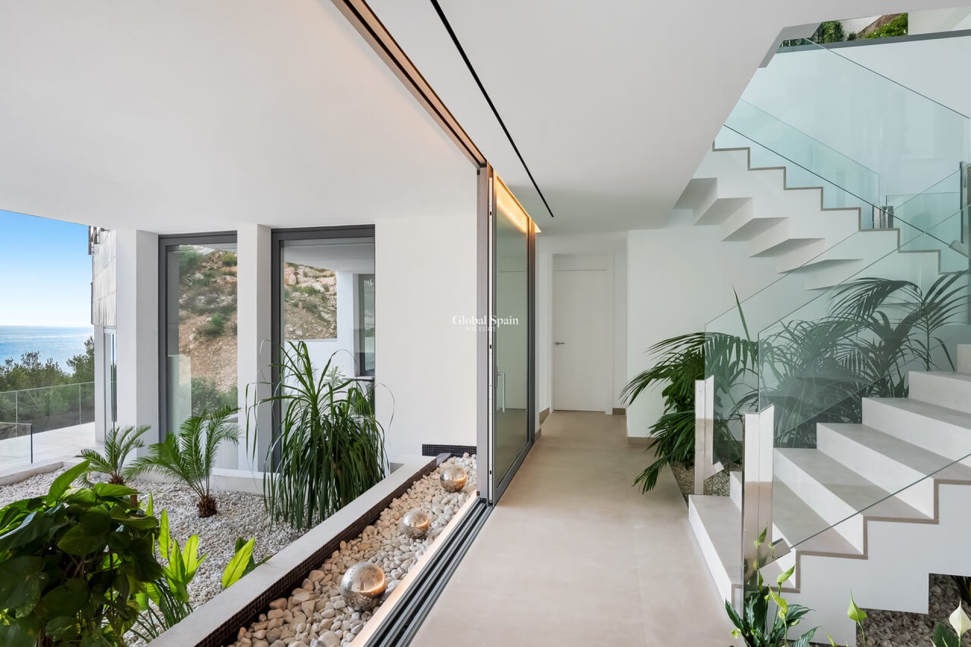 Resale - VILLA -
CANYAMEL