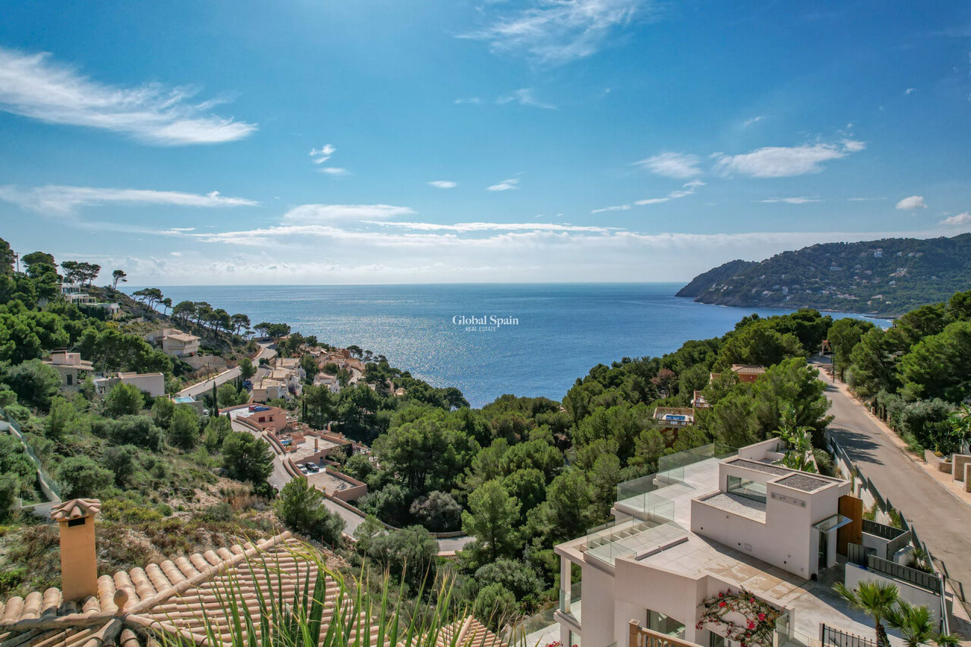 Resale - VILLA -
CANYAMEL